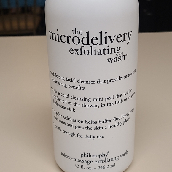 Philosophy Microdelivery exfoliating face wash 32oz - Picture 2 of 6